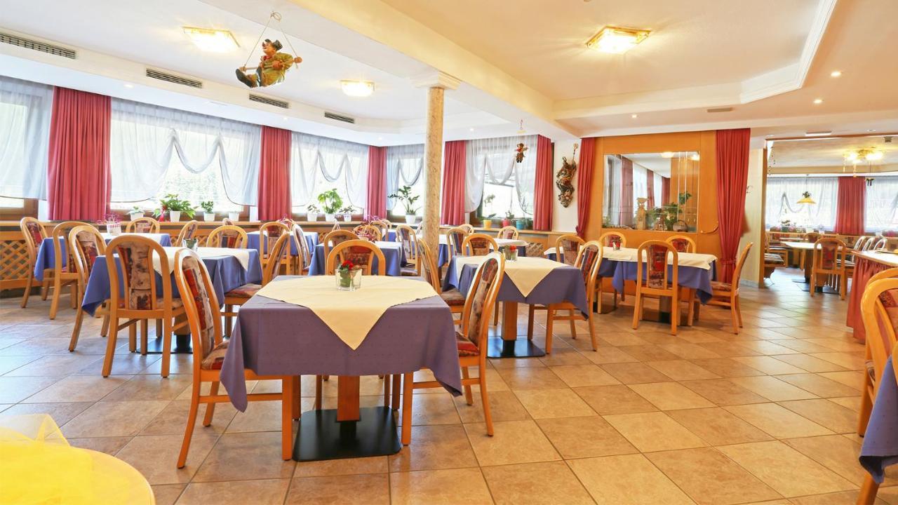 קולה איזארקו Pension Alpenhof B&B מראה חיצוני תמונה