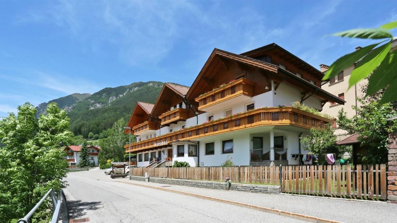 קולה איזארקו Pension Alpenhof B&B מראה חיצוני תמונה