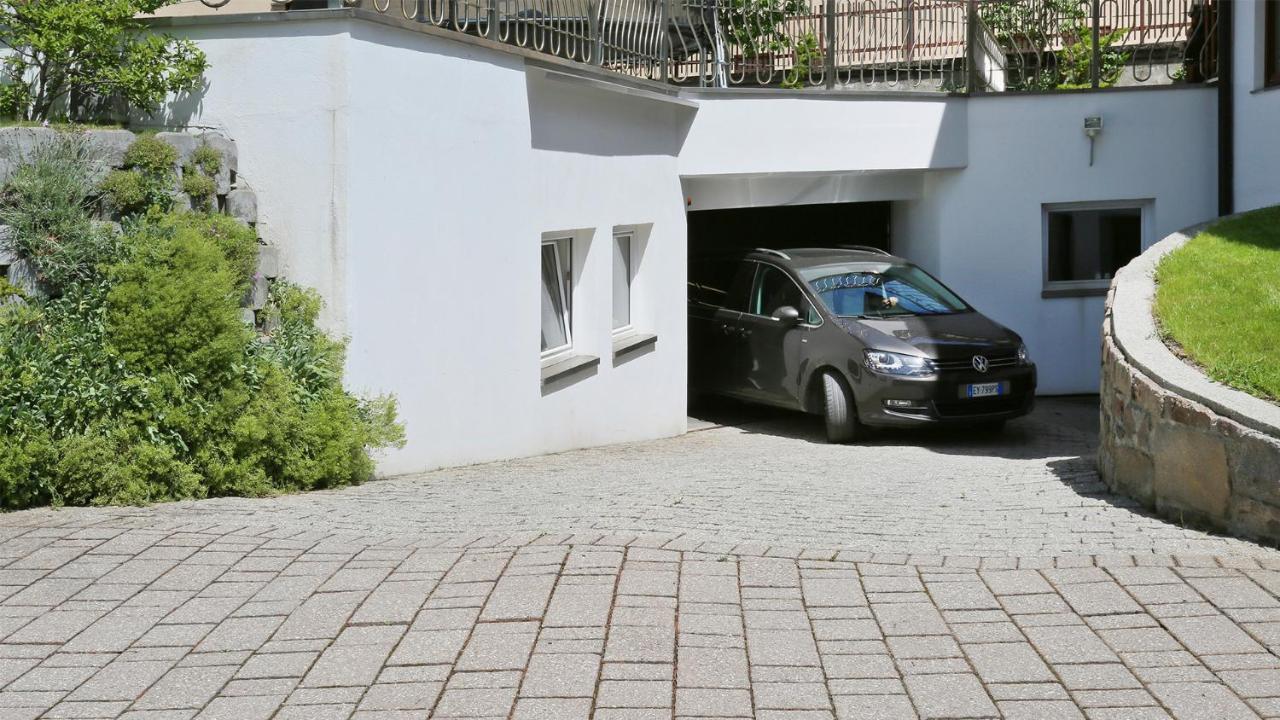 קולה איזארקו Pension Alpenhof B&B מראה חיצוני תמונה
