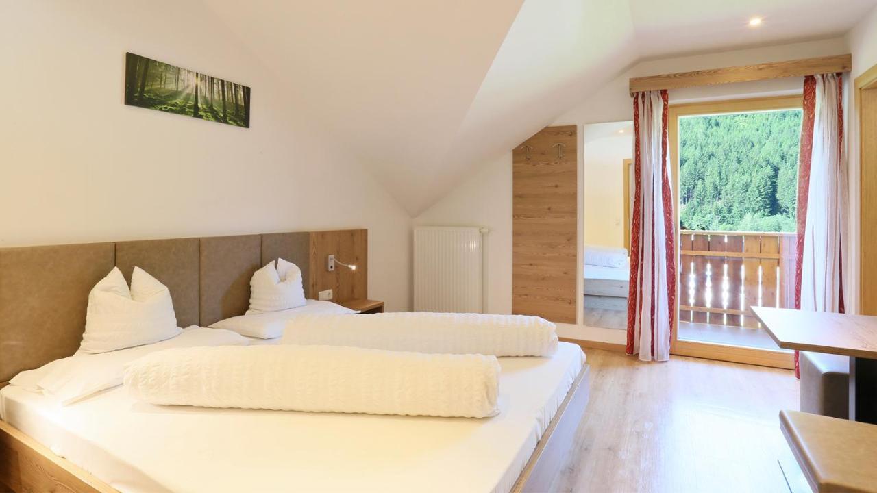 קולה איזארקו Pension Alpenhof B&B מראה חיצוני תמונה
