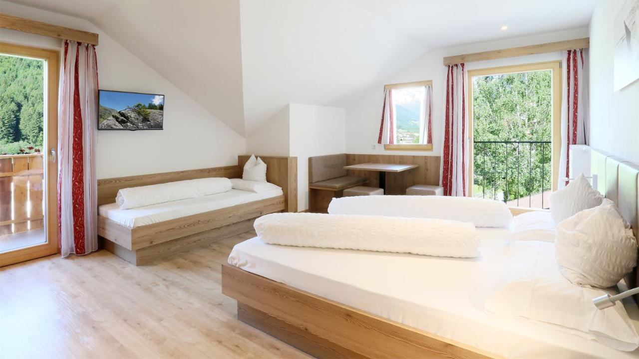 קולה איזארקו Pension Alpenhof B&B מראה חיצוני תמונה