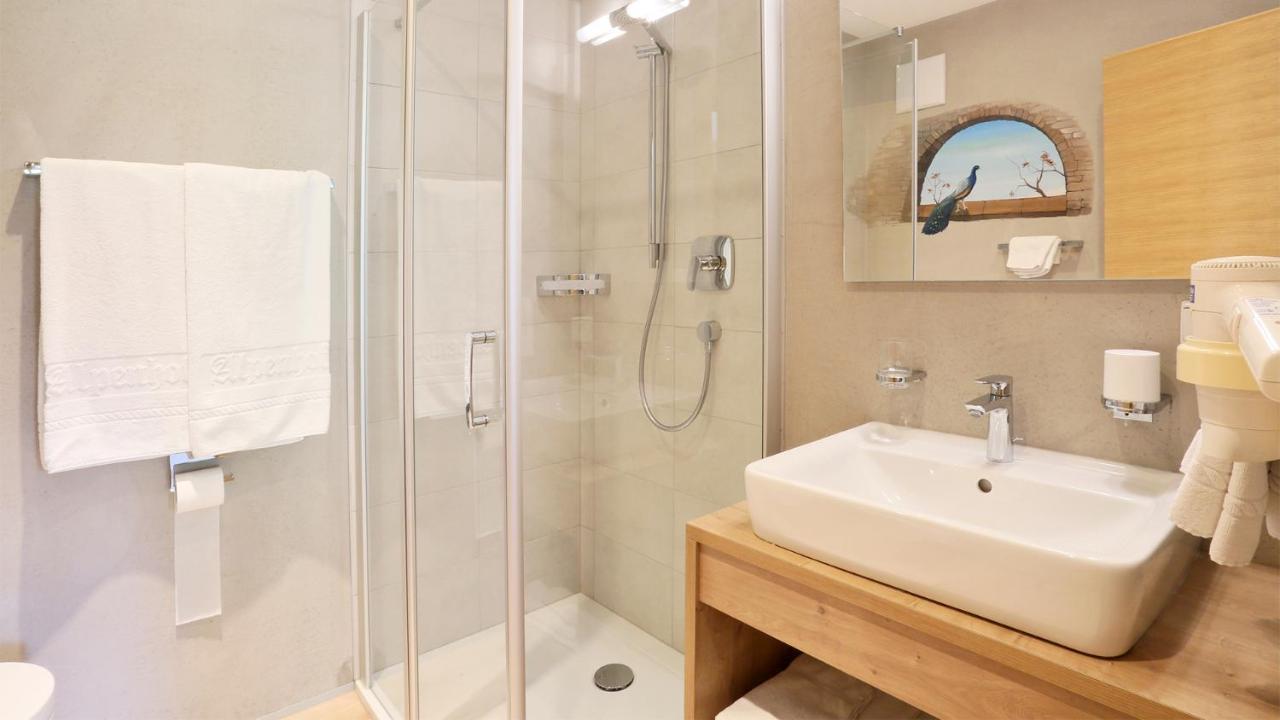 קולה איזארקו Pension Alpenhof B&B מראה חיצוני תמונה